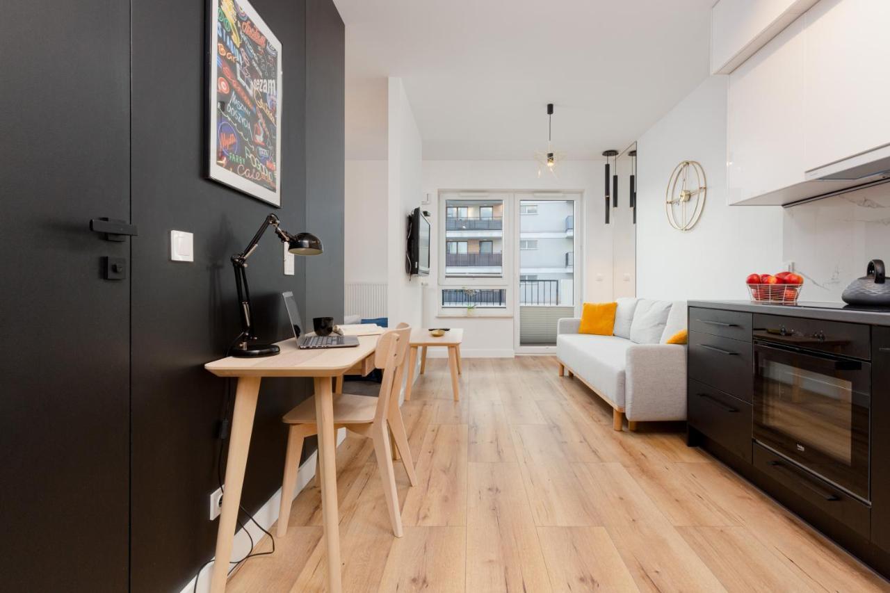 Atrium Promenada Apartments Goclaw By Noclegi Renters Βαρσοβία Εξωτερικό φωτογραφία